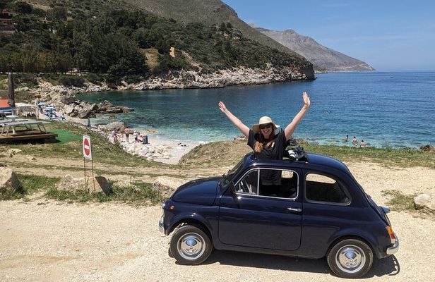 Tour in Palermo and Mondello driving an original classic Fiat 500