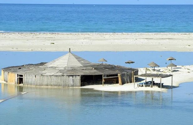 Adventure in Swin Car Djerba 100% ELECTRIC