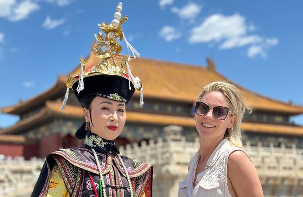 Private Beijing Photo Tour with Photographer Guide