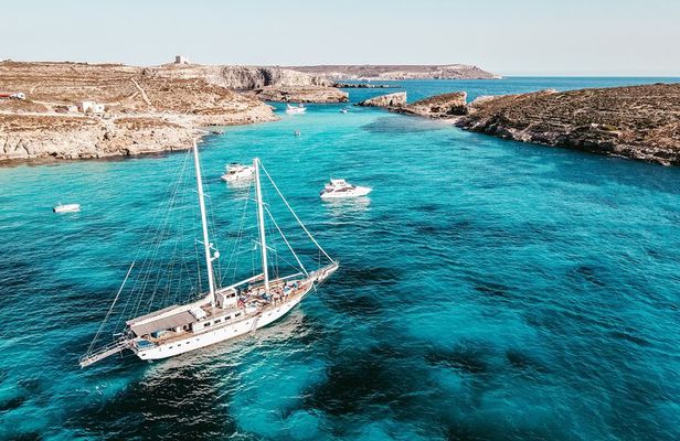 From Sliema: Three Bay Cruise with Lunch and Transfers