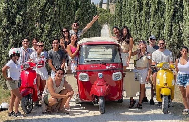 Ape Calessino Tour through Tuscan Landscapes