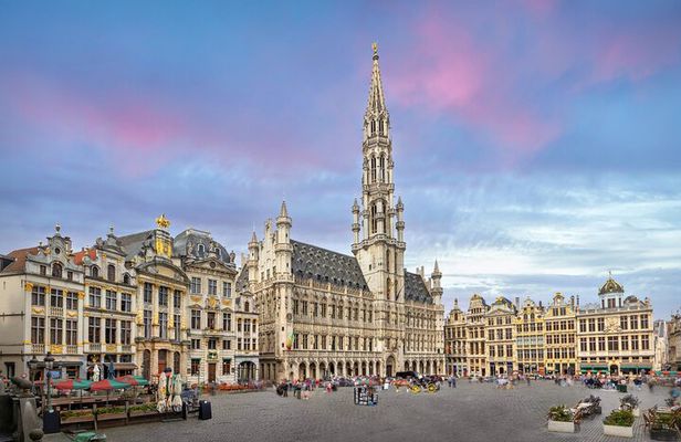 Captivating Brussels Walking Tour: Highlights & Hidden Gems