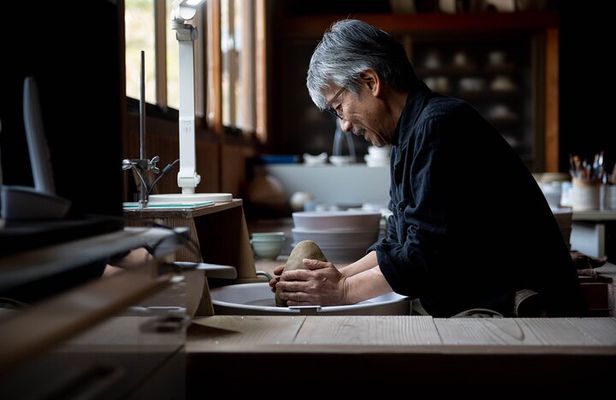 "Tamba-yaki" Ancient Kilns Guided Tour by Local Pottery Artist