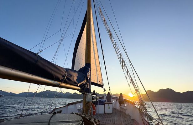 Lofoten Islands Private Midnight Sun Yacht Cruise from Svolvær