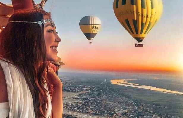 Luxury Balloon Ride in Luxor with Hotels Pickup