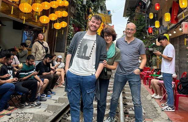 Incense Village & Hanoi Day Tour With Train Street + Local Foods