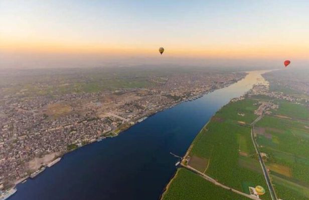 Sunrise Balloon Ride in Luxor