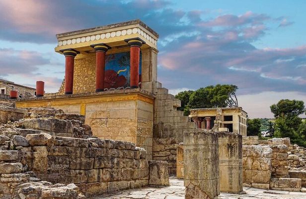 Knossos Palace Excursion from Chania free time at Heraklion city.