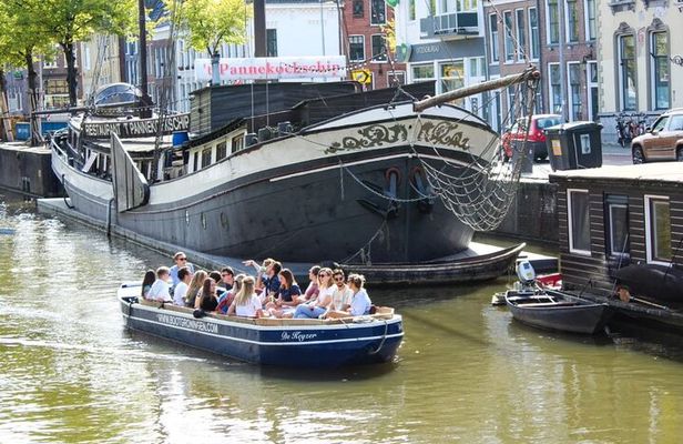 Historical Canal Tour