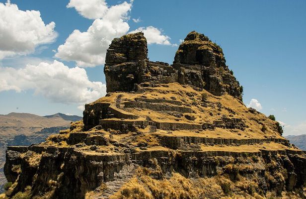 Trekking Tour in Waqrapukara for 1 Day