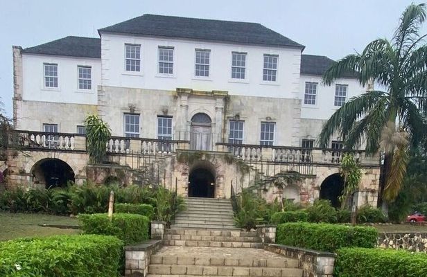 Rose Hall Great House and Montego Bay Tour