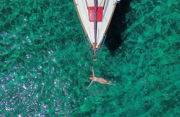 Private Daily Sailing Cruise from Skopelos port to Alonissos