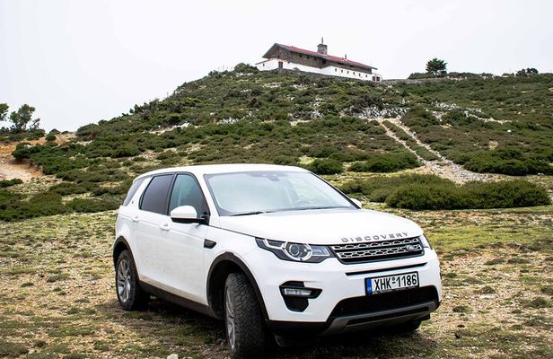 Crete Above the Clouds: Private 4x4 White Mountains Safari