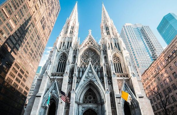 St Patricks Cathedral Tour and 30 NYC Top Sights Walking Tour