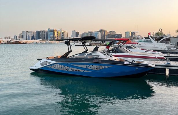 Doha Private Jet Boat Thrill Ride