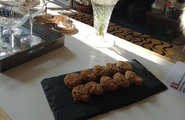 Traditional Scottish Cooking Class & Dinner with Edinburgh Local
