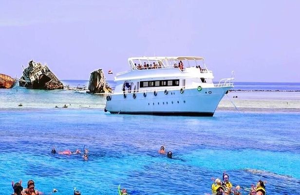 Tiran Island Boat Cruise from Sharm el Sheikh