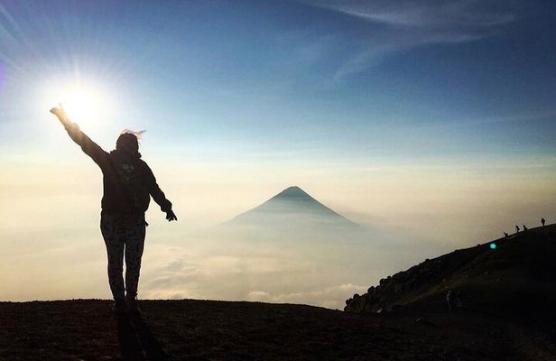 Acatenango Volcano Experience for 2 Days and 1 Night