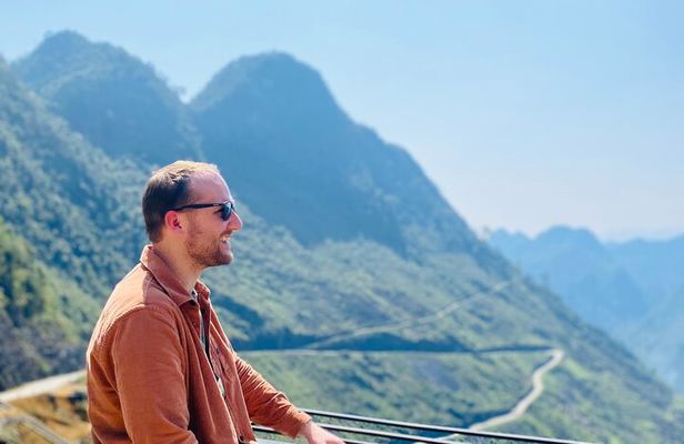 Strawberry HaGiangLoop 4D3N, Small Group, Tour Guide English