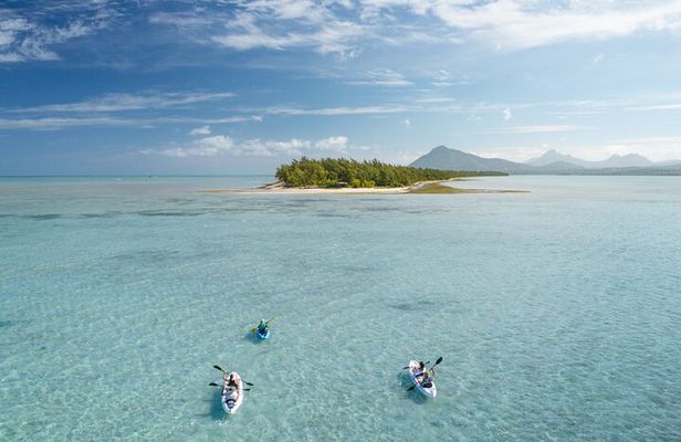 Mauritius Guided Kayak Experience to Benitiers Island