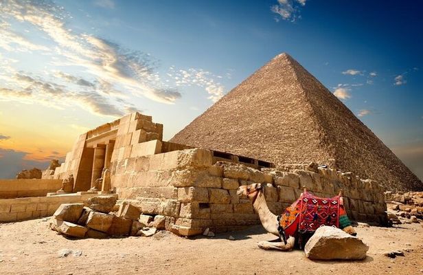 Day trip from Sharm el Sheikh to Cairo by plane
