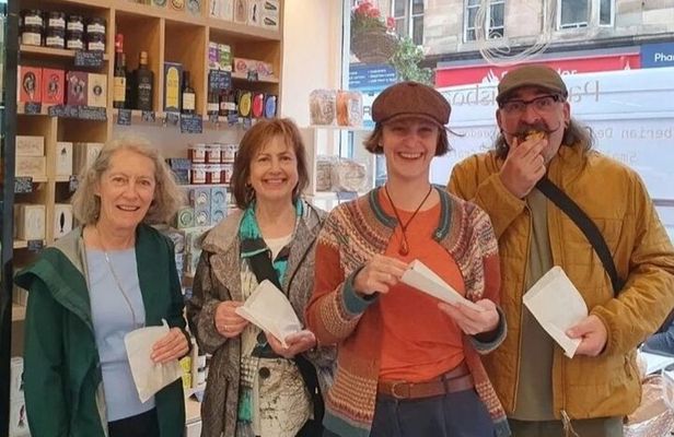 The Original Glasgow Food Tour: 8 tastings & stories with a local