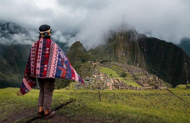 Machu Picchu Day Tour from Cusco by Train – Small Group