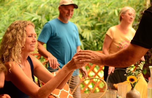Half-Day Tour with Safari Float and Chocolate Experience