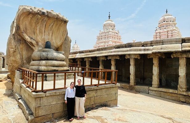 The Best of Nandi Hills and Lepakshi in a Day
