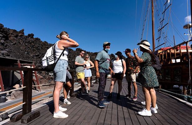 Santorini 3 Islands Trip by Sailing boat