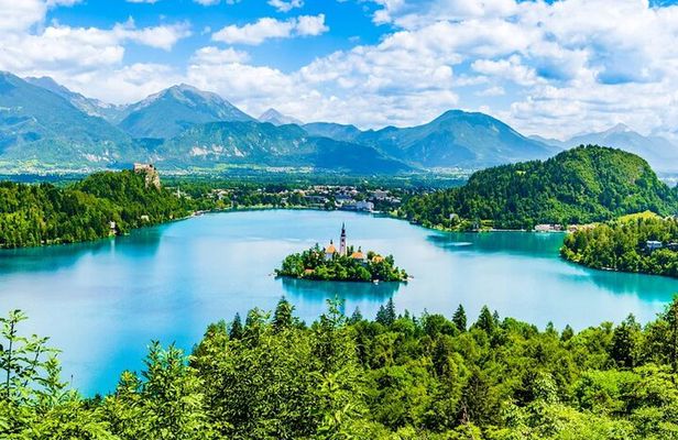 Small group tour to Lake Bled and Ljubljana from Trieste