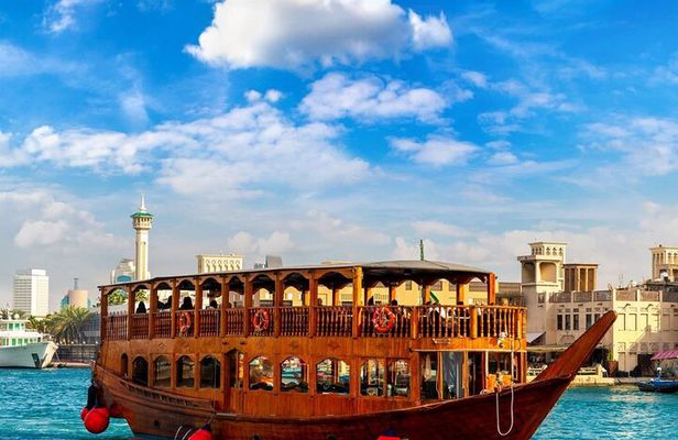 Dubai Heritage Village – Souks Creek Old Dubai and Tastings