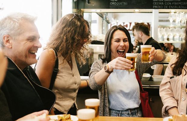 San Sebastian Centro Neighborhood Pintxos & Wine Tour