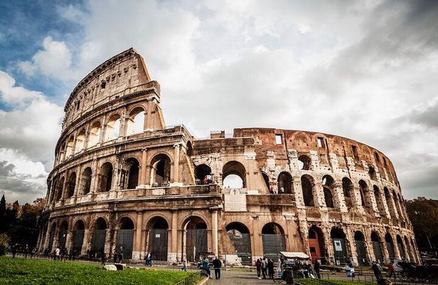 Entrance Tickets Colosseum, Roman Forum, Palatine with Audioguide