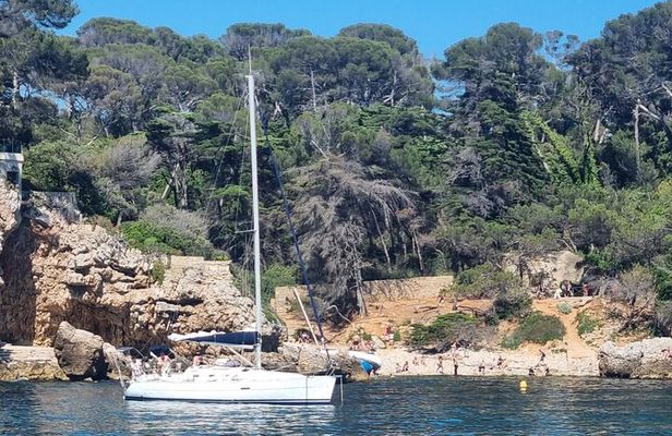 Private Boat Tour in the Sun of Nice, St Jean Cap Ferrât 