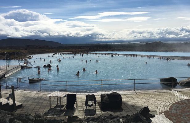 Lake Myvatn and Godafoss Shore Excursion Tour From Akureyri Port