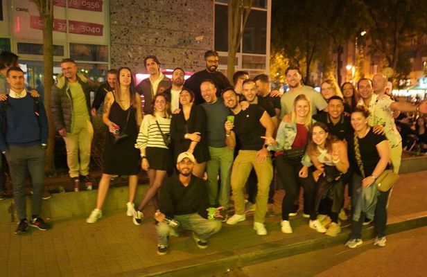 Budapest RUIN Pub Crawl +Open Bar +6 Shots +VIP Access +Games