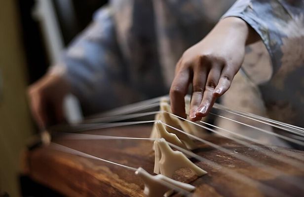 Concerts Played with Traditional Instruments in Kyoto