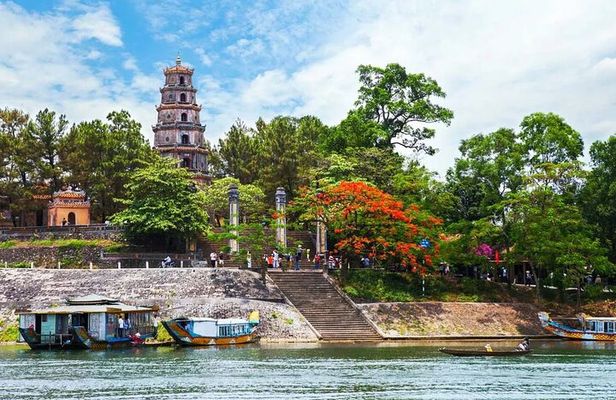 Hue City Explore Full Day Tour from Hoian or Danang