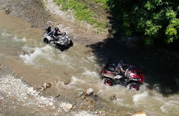 Best Private Tour to Santa Fe de Antioquia+Cuatrimotos 450 CC