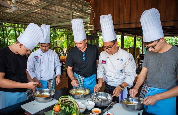 Siem Reap: Cooking Class in The Local's Village & Village Tour