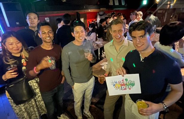 All We Can Drink and Make Friend Can Come Alone Party in Shinjuku