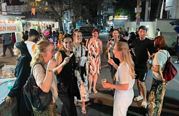 Street Food Walking Tour in Bangalore & visit to the local market