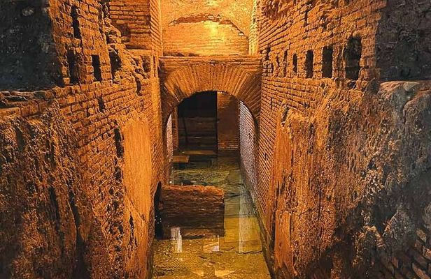 Trevi Fountain Underground Small Group Tour: the full story