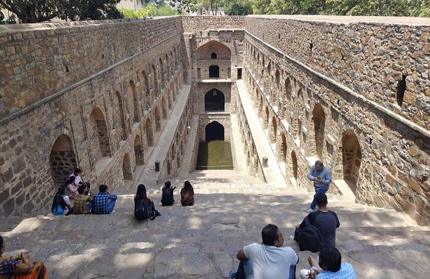 5-Day Private Luxury Golden Triangle Tour to Agra and Jaipur From New Delhi