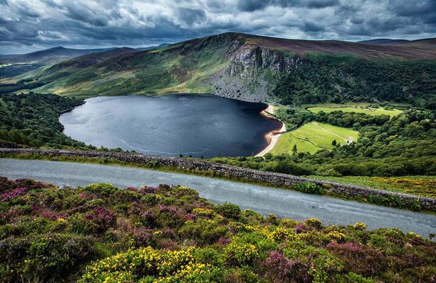 Dublin to Wicklow Mountains and Glendalough Private Day Tour