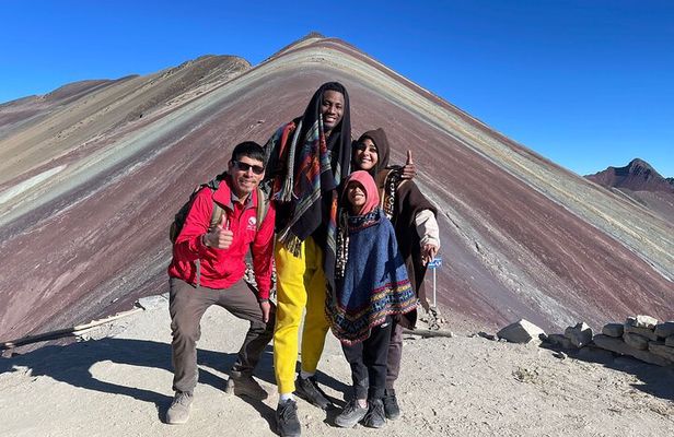 "Rainbow Mountain on Horseback" Day trip with Peru Vip