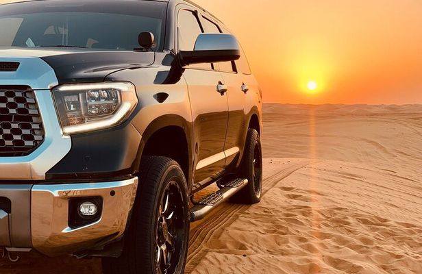 Dubai Desert Safari Tour 4x4 with Locals BBQ and Shows