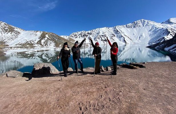 Private Embalse del Yeso Picnic in Andes Mountains from Santiago