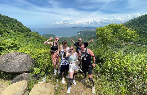 Hue to Hoi An via Hai Van Pass with English Guide & Scenic Stops